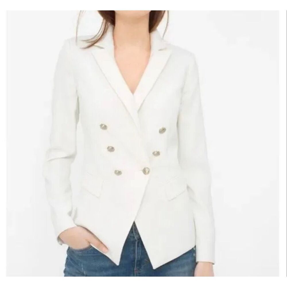 White House Black market ecru style button blazer size 8